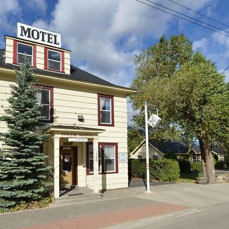 Totem Motel Lytton Buitenkant foto